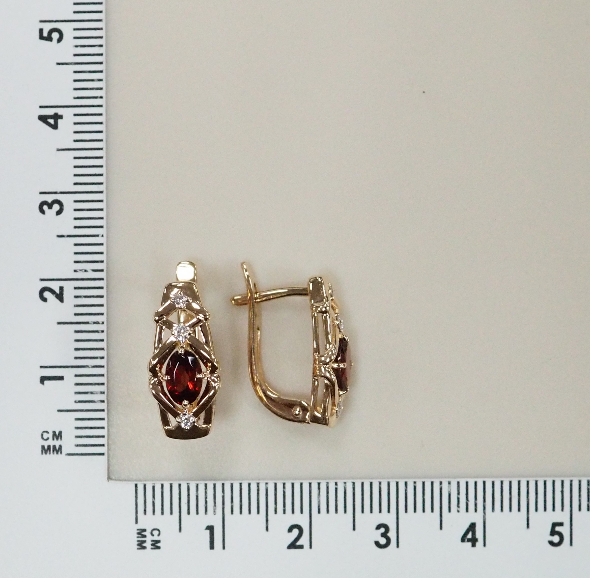 10512-000451 Серьги (Au 585)